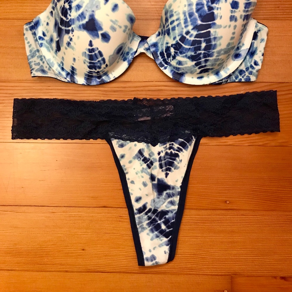 VICTORIA’S SECRET NWOT Tie Dye Lace Thongs